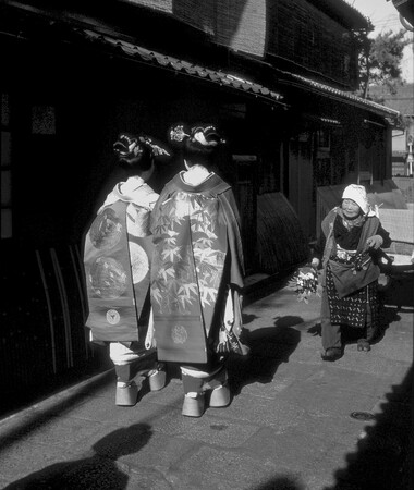 溝縁ひろし写真展　昭和の祇園～花街とともに～